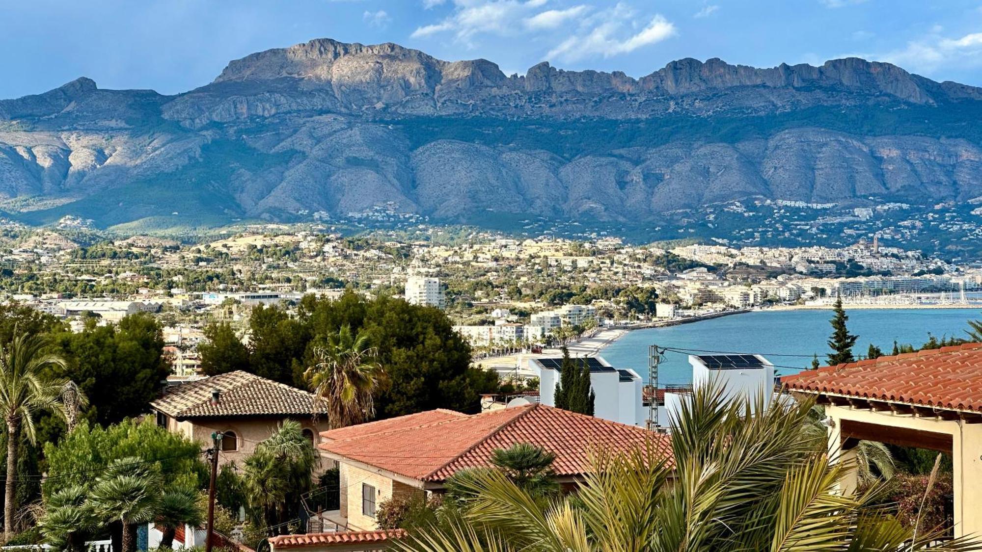 Albir Holiday Home El Albir Bagian luar foto